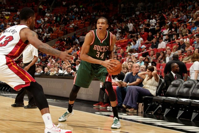 瓜帅新合同没有跳出条款 曼城降级他也不能离队